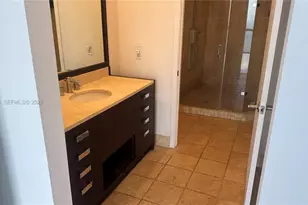 18201 Collins Ave, Sunny Isles Beach, FL 33160 - Photo 6