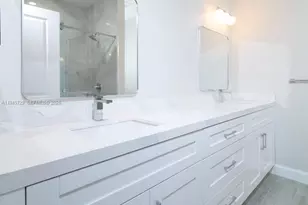 4024 SW 52nd St, Dania Beach, FL 33314 - Photo 14