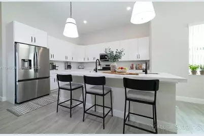 4024 SW 52nd St, Dania Beach, FL 33314 - Photo 4