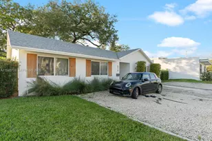 6510 SW 59th Pl, South Miami, FL 33143 - Photo 2