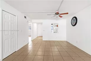 1429 Cape Coral Pkwy W, Cape Coral, FL 33914 - Photo 18