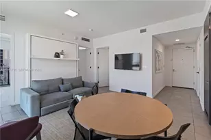 227 NE 2nd St, Miami, FL 33132 - Photo 8