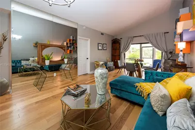 459 Lakeview Dr #1, Weston, FL 33326 - Photo 6