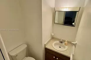 5100 Rilma Ave, Sarasota, FL 34234 - Photo 12