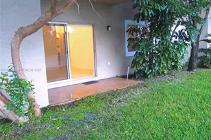 1731 NW 96th Terrace, Pembroke Pines, FL 33024 - Photo 12