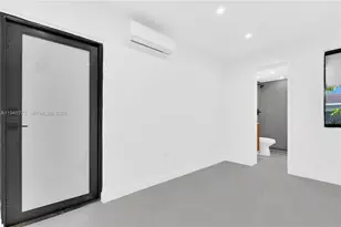 3040 NW 93rd St, Miami, FL 33147 - Photo 4