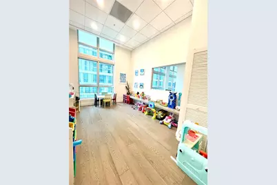 300 S Biscayne Blvd #T-1803, Miami, FL 33131 - Photo 4
