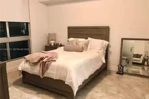 300 S Biscayne Blvd, Miami, FL 33131 - Photo 16