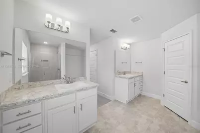 5467 Knights Landing Dr, Other City - In The State Of Florida, FL 33810 - Photo 30