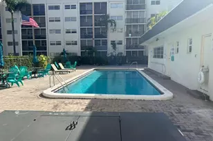 220 SW 9th Ave, Hallandale Beach, FL 33009 - Photo 28