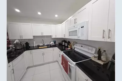 6970 NW 186th St #3-307, Hialeah, FL 33015 - Photo 2