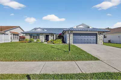 9943 Majorca Pl, Boca Raton, FL 33434 - Photo 4