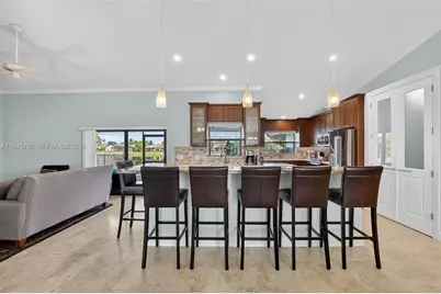 9943 Majorca Pl, Boca Raton, FL 33434 - Photo 12