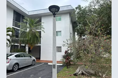 251 Galen Dr #116E, Key Biscayne, FL 33149 - Photo 1