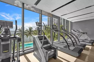 460 NE 28th St, Miami, FL 33137 - Photo 24