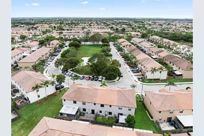 11353 SW 234th Ln #11353, Homestead, FL 33032 - Photo 4