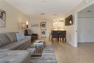 602 Executive Center Dr, West Palm Beach, FL 33401 - Photo 6