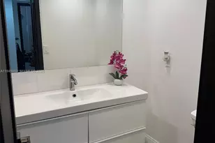 2750 NE 183rd St, Aventura, FL 33160 - Photo 12