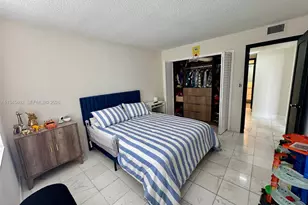 2750 NE 183rd St, Aventura, FL 33160 - Photo 10