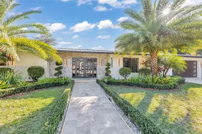 6980 NW 6th Ct, Plantation, FL 33317 - Photo 2