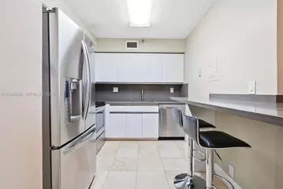 3400 NE 192nd St #1707, Aventura, FL 33180 - Photo 14