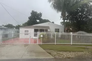 410 NW 98th St, Miami, FL 33150 - Photo 2