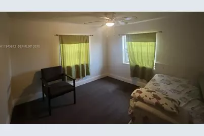 410 NW 98th St, Miami, FL 33150 - Photo 8