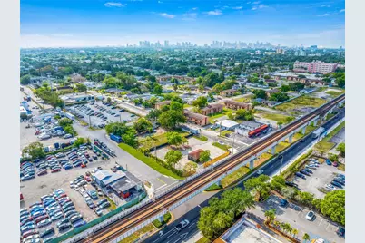 6801 NW 27th Ave, Miami, FL 33147 - Photo 10