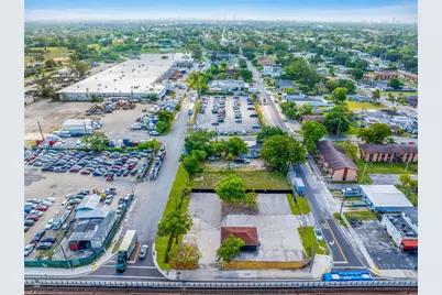 6801 NW 27th Ave, Miami, FL 33147 - Photo 12