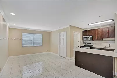 601 SE 5th Ct #110, Fort Lauderdale, FL 33301 - Photo 4