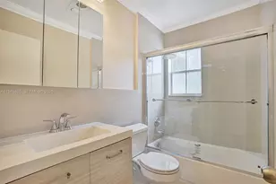 601 SE 5th Ct, Fort Lauderdale, FL 33301 - Photo 6