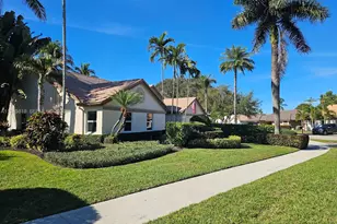 3070 Perriwinkle Cir, Davie, FL 33328 - Photo 2