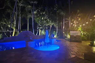 3070 Perriwinkle Cir, Davie, FL 33328 - Photo 4