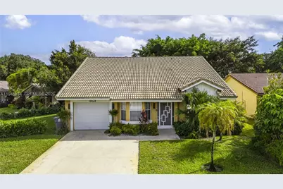 19648 Back Nine Dr, Boca Raton, FL 33498 - Photo 2