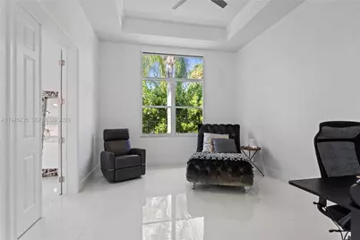 1499 Victoria Isle Dr, Weston, FL 33327 - Photo 10