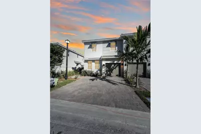 165 SW 170th Ave #165, Pembroke Pines, FL 33027 - Photo 1