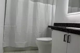 19555 E Country Club Dr, Aventura, FL 33180 - Photo 12