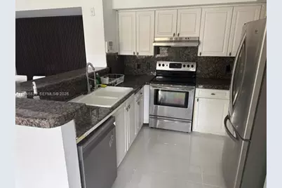 19555 E Country Club Dr #8507, Aventura, FL 33180 - Photo 4