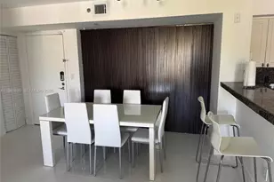 19555 E Country Club Dr, Aventura, FL 33180 - Photo 32