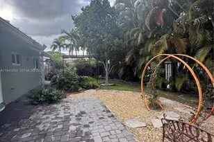 407 SE 4th Terrace, Dania Beach, FL 33004 - Photo 10