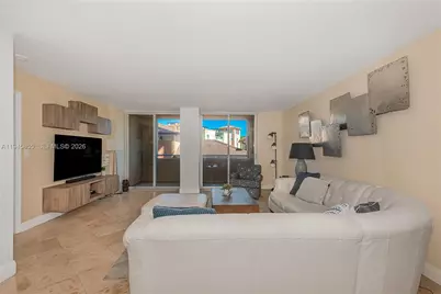 90 Alton Rd #301, Miami Beach, FL 33139 - Photo 14