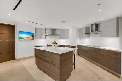 1643 Brickell Ave #3904, Miami, FL 33129 - Photo 10