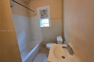 1005 SW 19th Ave, Miami, FL 33135 - Photo 14