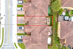 11256 NW 86th Ln, Doral, FL 33178 - Photo 30