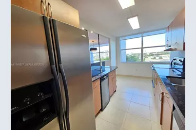 1300 NE Miami Gardens Dr #706E, Miami, FL 33179 - Photo 4