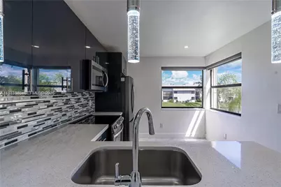 1031 Adams Ave #1031I, Homestead, FL 33034 - Photo 4