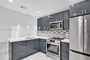 1031 Adams Ave, Homestead, FL 33034 - Photo 2