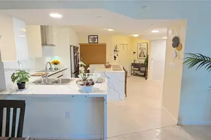 9539 Weldon Cir, Tamarac, FL 33321 - Photo 4
