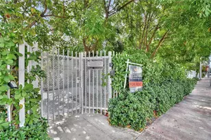 1619 Meridian Ave, Miami Beach, FL 33139 - Photo 2
