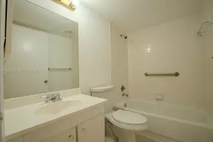 1551 SW 135th Terrace, Pembroke Pines, FL 33027 - Photo 12